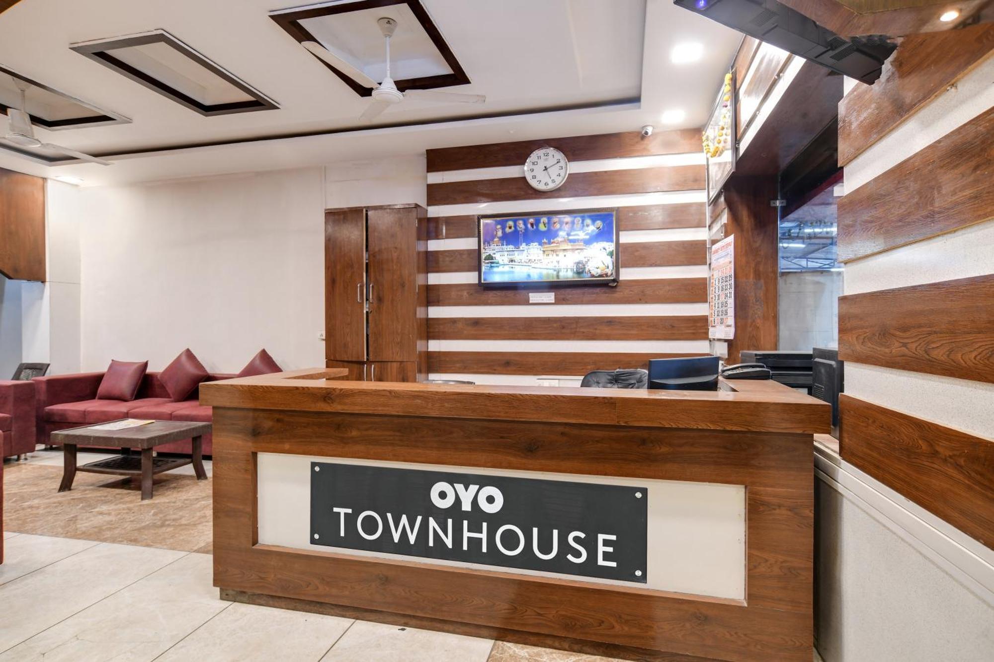 Townhouse Prime Stay Indore Exterior foto