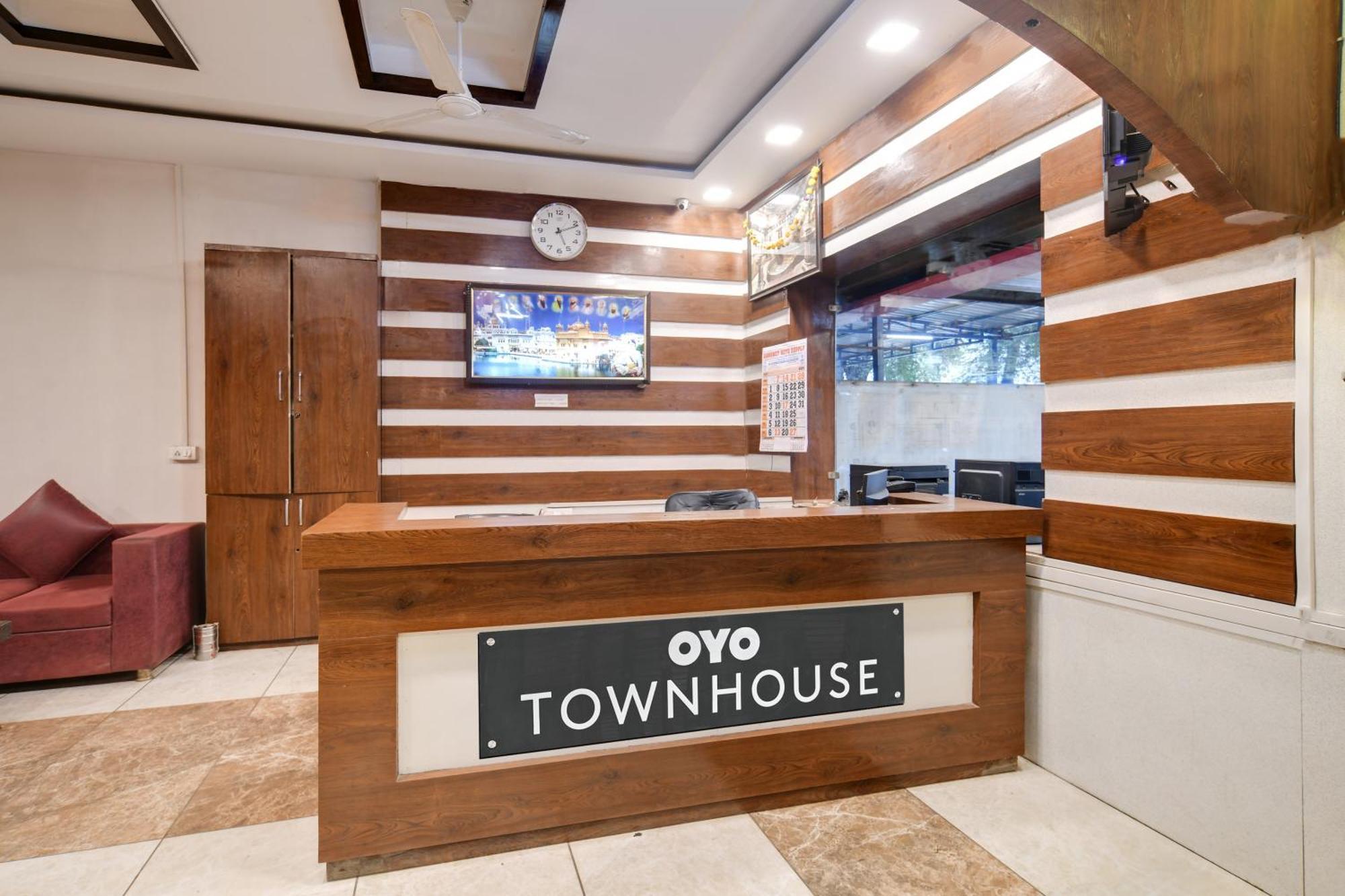 Townhouse Prime Stay Indore Exterior foto